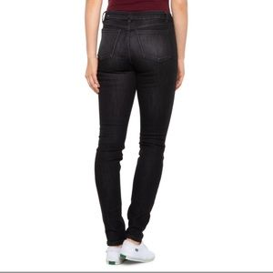 prAna London Jean (0/25 short)